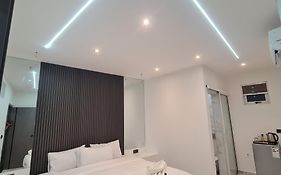 White Garden Hotel